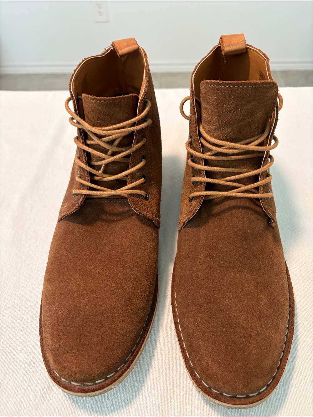 ASOS DESIGN Brown Suede Desert Boots Men’s 9.5 Chukka Excellent
